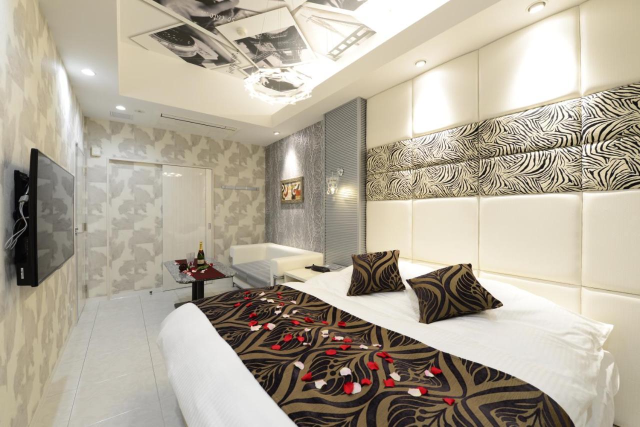 Hotel S-Cube (Adults Only) Bando Bagian luar foto